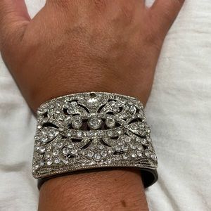 Unique buckled Leather cuff sparkle*